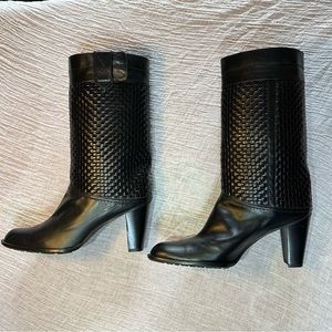 stuart weitzman size 10 woven black leather boots